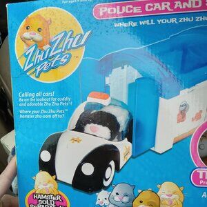 Zhu Zhu Pets Police Car Collectable Brand New Vintage 2000 edition